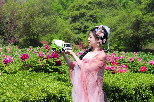 【公司新聞】美！太美了！快來欣賞凌宇“牡丹仙子”