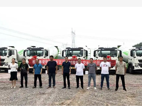 這一客戶1月內(nèi)連訂16臺，這款攪拌車到底有什么魔力……