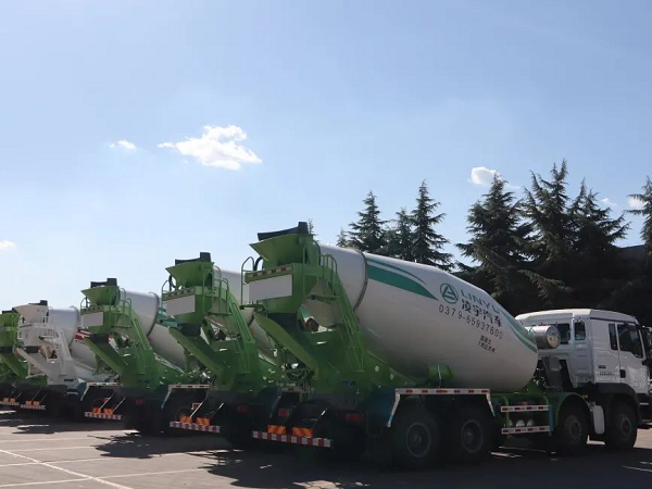 【重卡新聞】3月重卡銷量23萬，再次刷新世界紀(jì)錄！來看各廠家具體表現(xiàn)