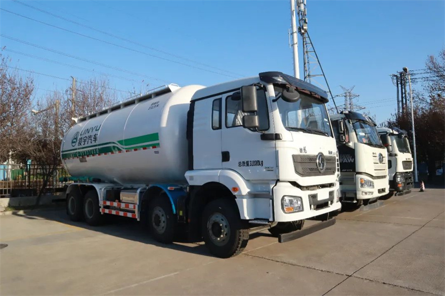 【重卡新聞】連續(xù)上漲！3月重卡銷近10萬(wàn)輛！